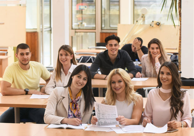 На буџету места за 2.700 бруцоша